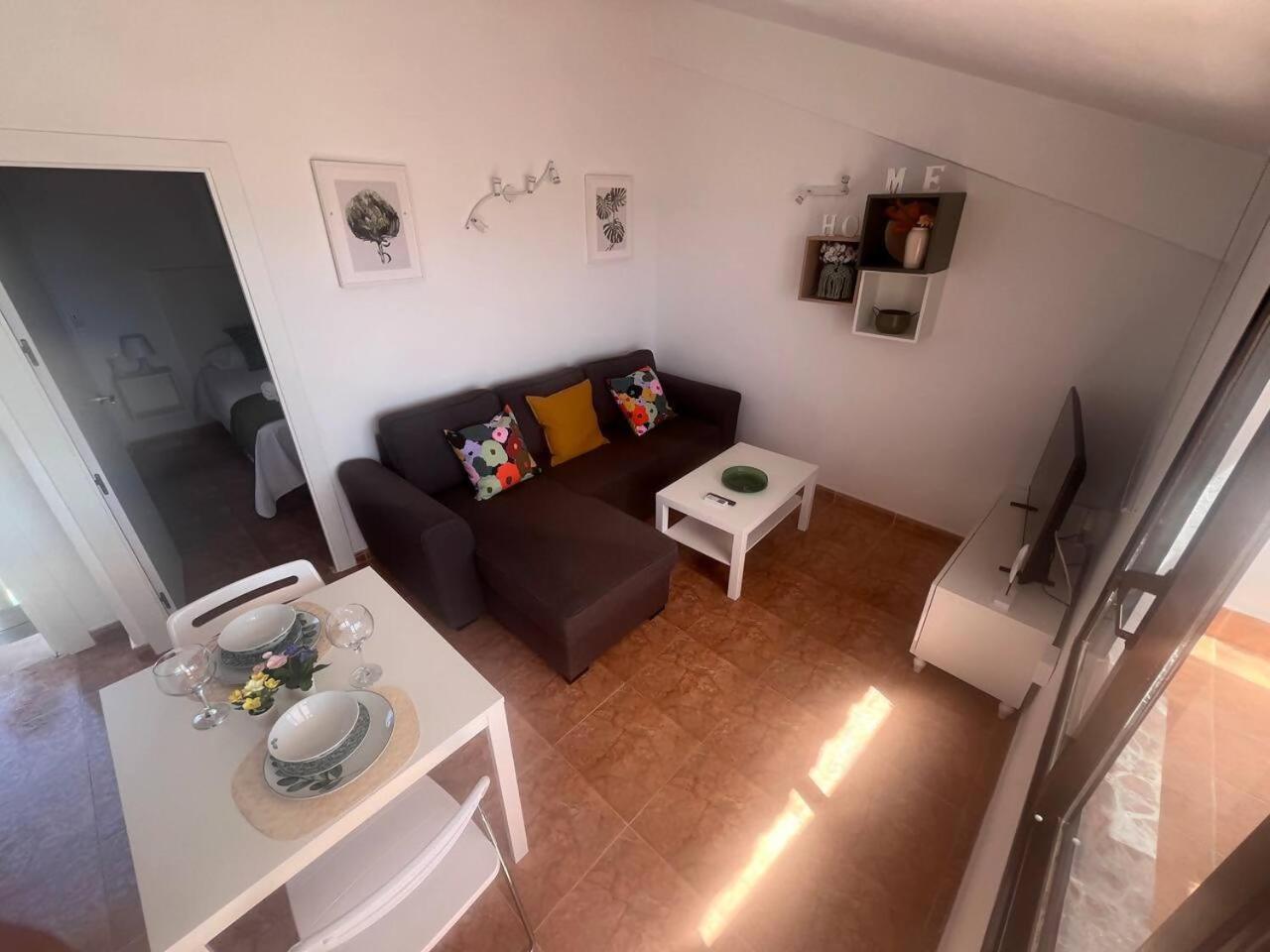 Apartamento Lidia Planta 2, La Carihuela 1ª Linea Playa, Vistas Mar, Buhardilla 1 Dormitorio, 40 M2, 1-3 Huesped, Terraza, Wifi Torremolinos Exteriér fotografie